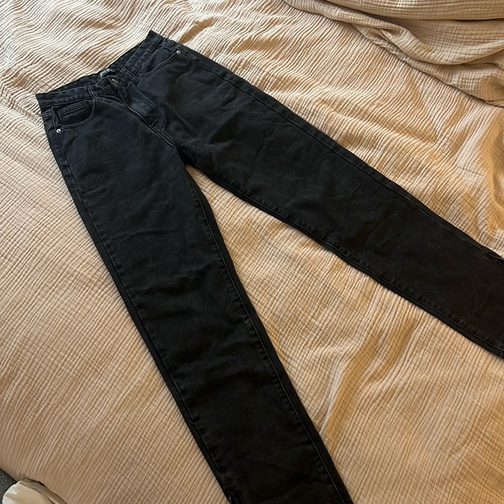 NASTY GAL HIGH RISE JEANS